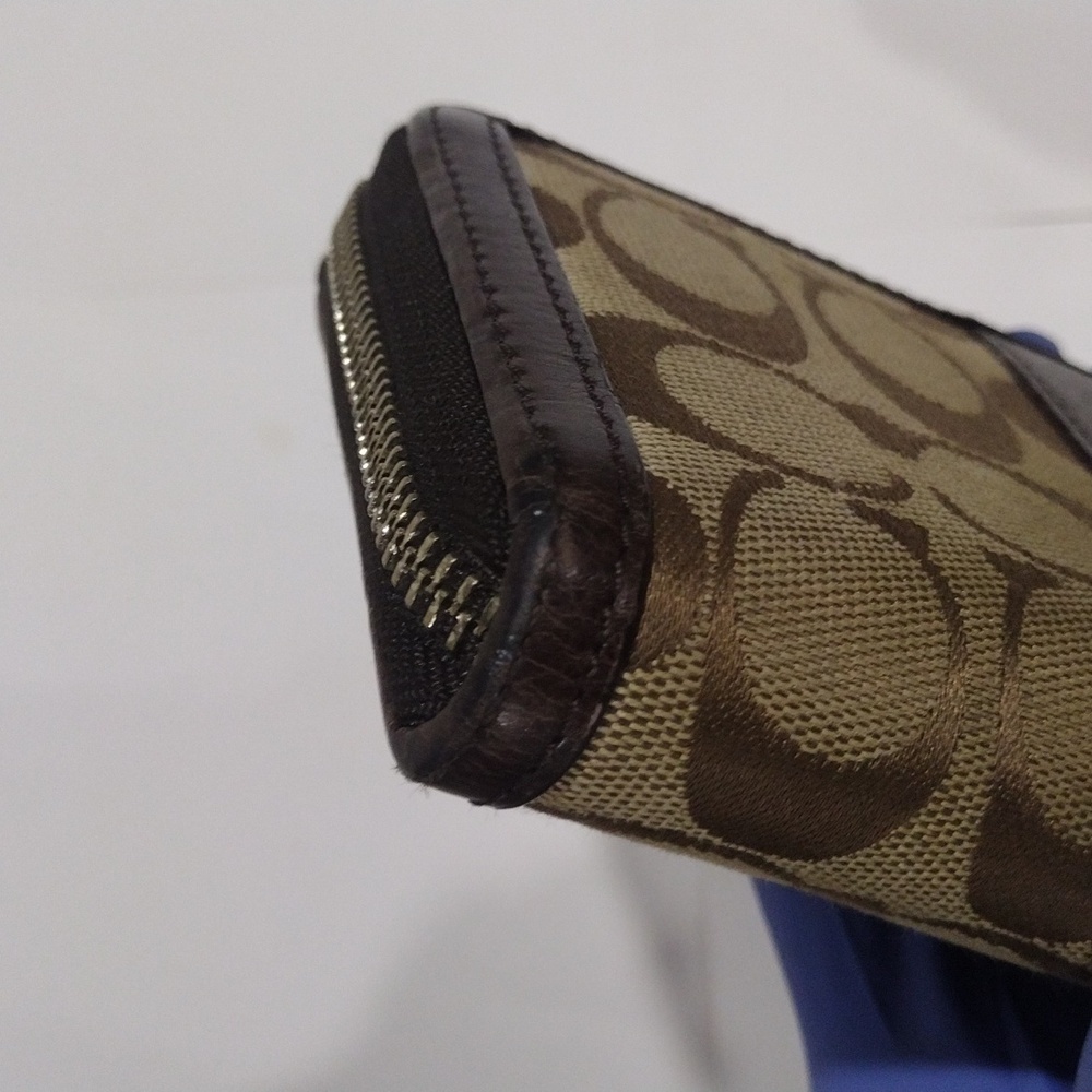 Coach Brown Canvas & Leather Trim Long Wallet – Round Zipper, Signature Logo - Picture 7 of 14